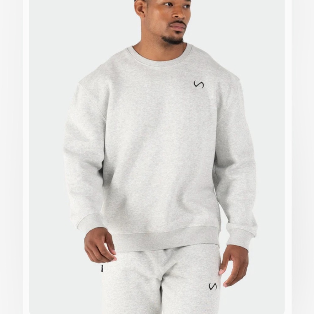 NWT- TFL Apparel Crewneck Sweatshirt Light Heather Gray Mens SM